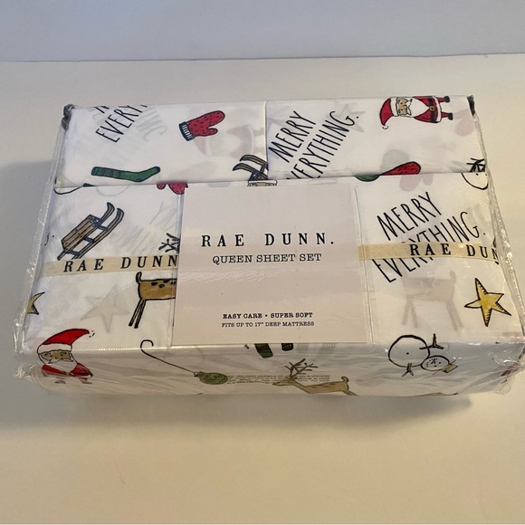 Rae Dunn “Merry Everything” Queen Sheet Set - Picture 1 of 3